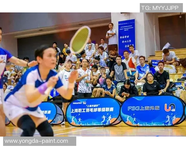 羽毛球战术解析：深入探讨上海羽毛球队的防守与反击策略